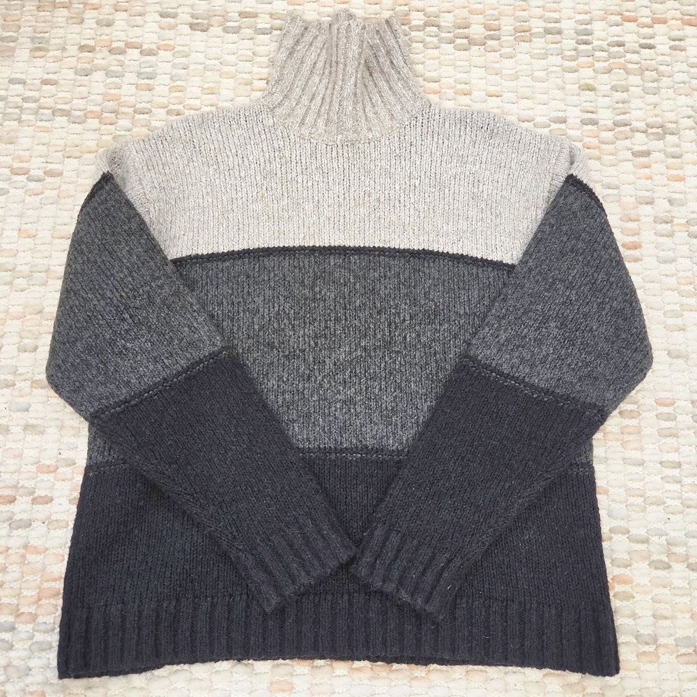Vintage Colorblock Knit Sweater – Oat, Dark Grey & Black – Size M (Ungendered)